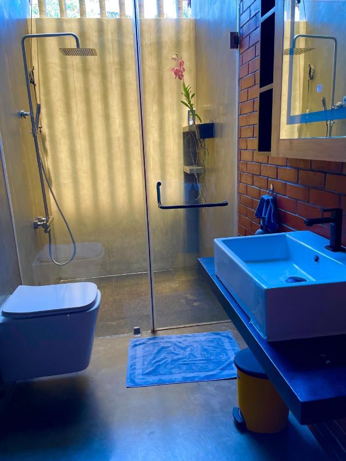 Negombo Morawala Beach Villa Экстерьер фото