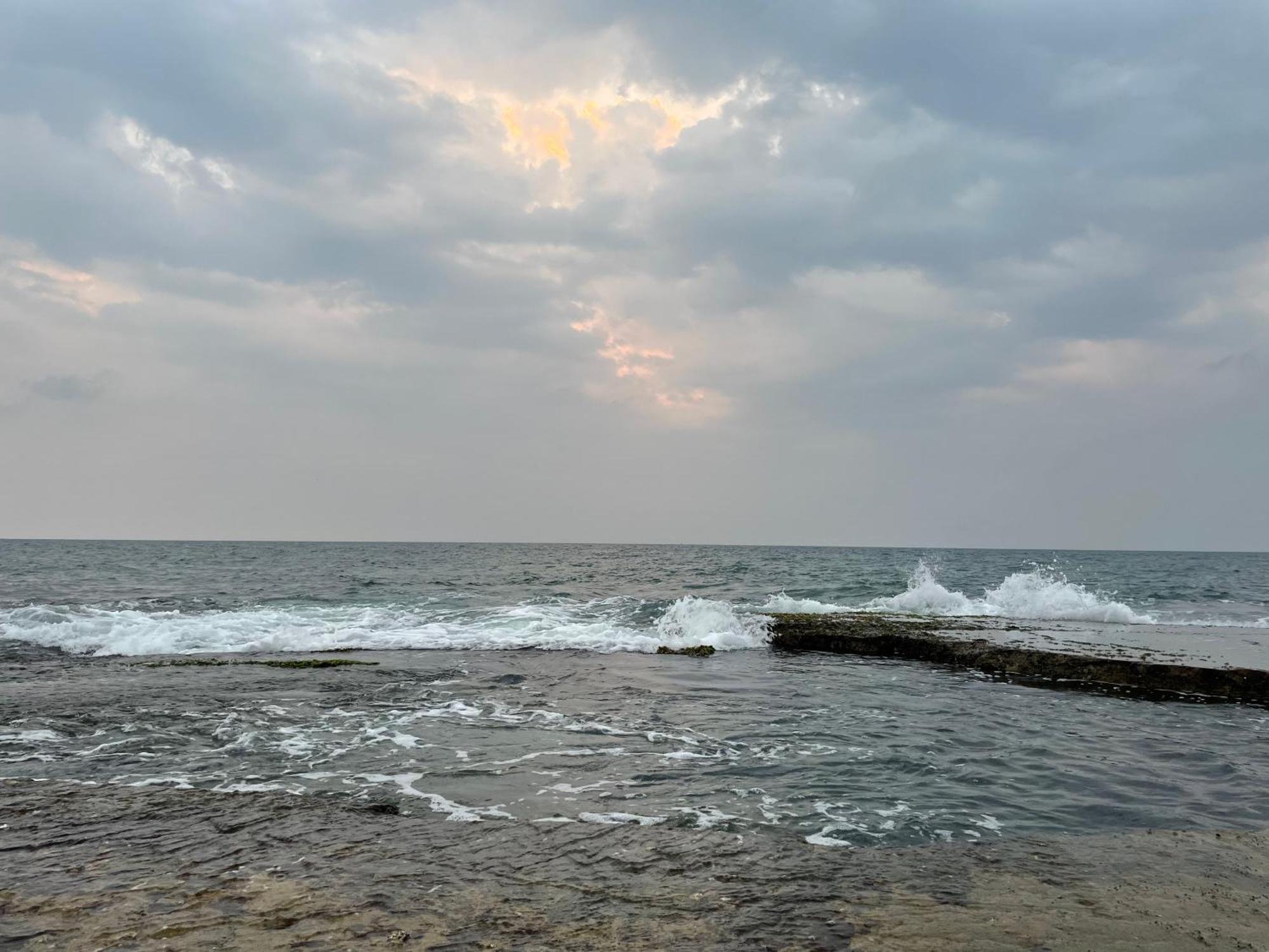 Negombo Morawala Beach Villa Экстерьер фото
